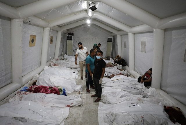 Hundreds reported dead in Gaza hospital bombing