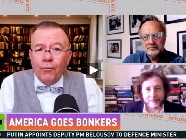 CrossTalk Bullhorns: America goes bonkers