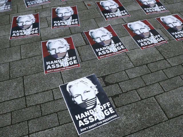 Court orders Julian Assange to stay in prison while awaiting US extradition