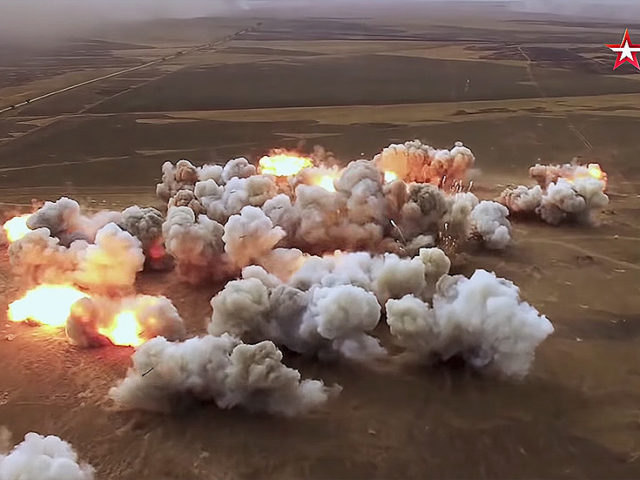 Blazing Sun & Meteorite: WATCH Russian army pound field with rockets during drills