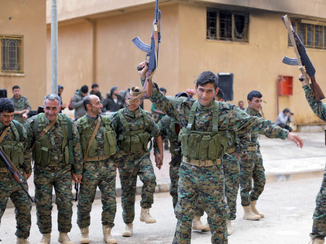 Kurdish leaders mull cooperation with Damascus & Moscow as US pulls troops from northern Syria
