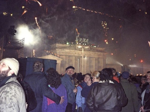 Germany marks fall of Berlin Wall but forgets DDR lessons – US ‘socialist defector’ Victor Grossman