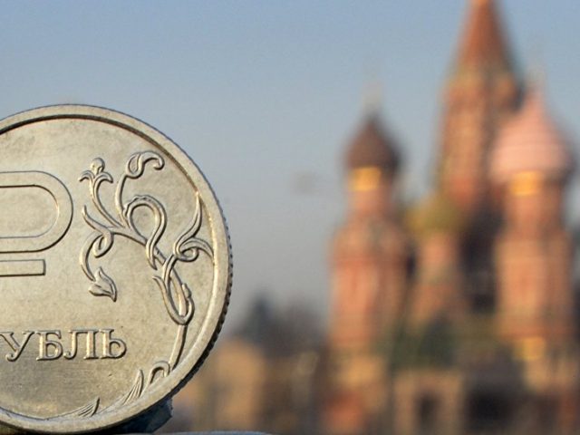 ‘Beacon of Light’: Has the Ruble Become One of World’s ‘Most Lucrative Carry-Trade Currencies’?