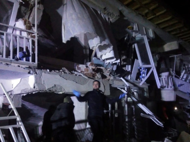 18 dead, 550+ injured & many trapped under rubble after Turkey 6.8 earthquake ‘felt all the way to Tel Aviv’ (PHOTOS, VIDEO)