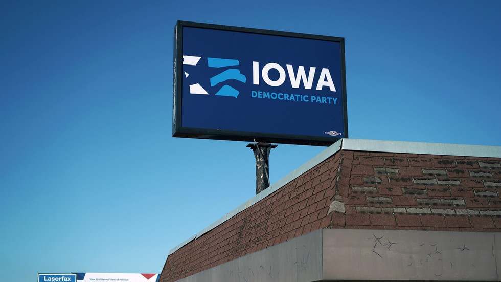 An Iowa Democratic Party sign fell