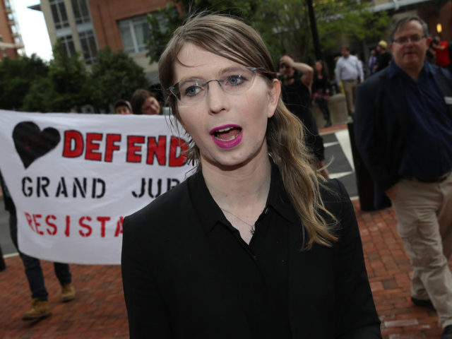 Chelsea Manning showed ‘moral strength’ by choosing imprisonment over collaboration with US govt – Snowden