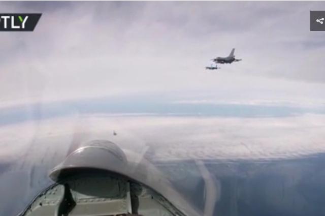 Two Su-27s follow Belgian F-16 fighter jet flying near Russia’s border in the Baltic Sea (VIDEO)
