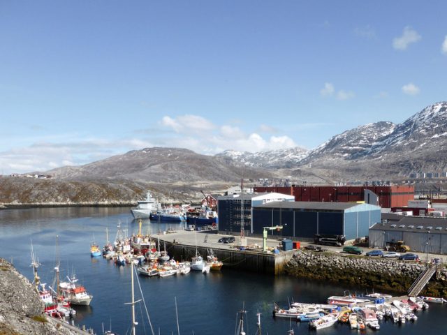 US woos Greenland with financial aid package & first consulate in 50 years – because Russia