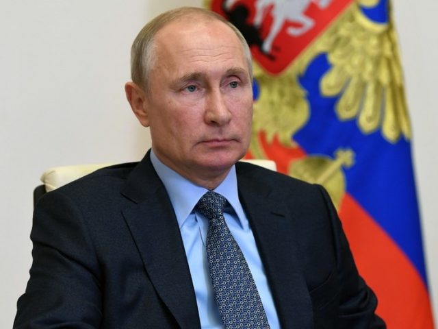 Putin says Communists oppose proposed Russian constitutional changes because they want to re-establish one-party dictatorship