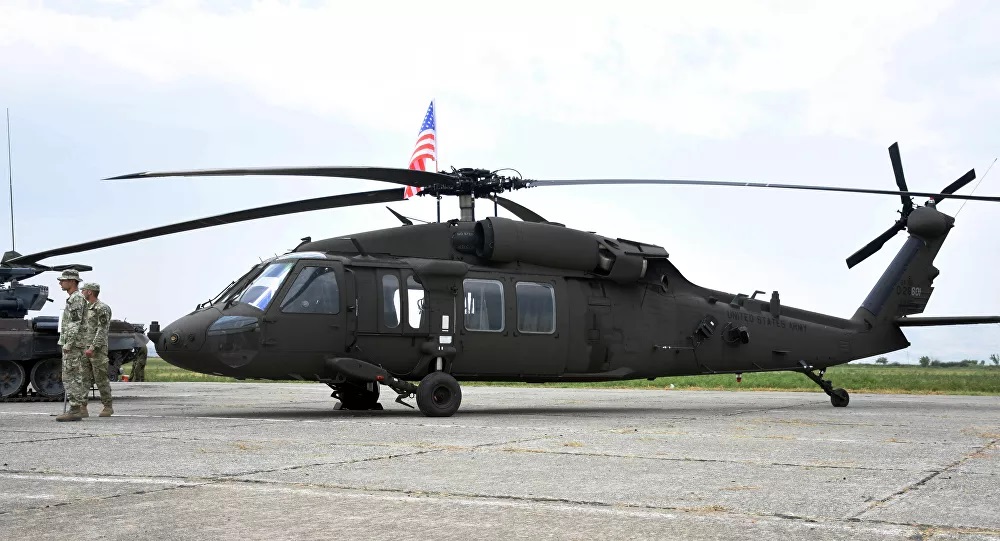 A Black Hawk helicopter2