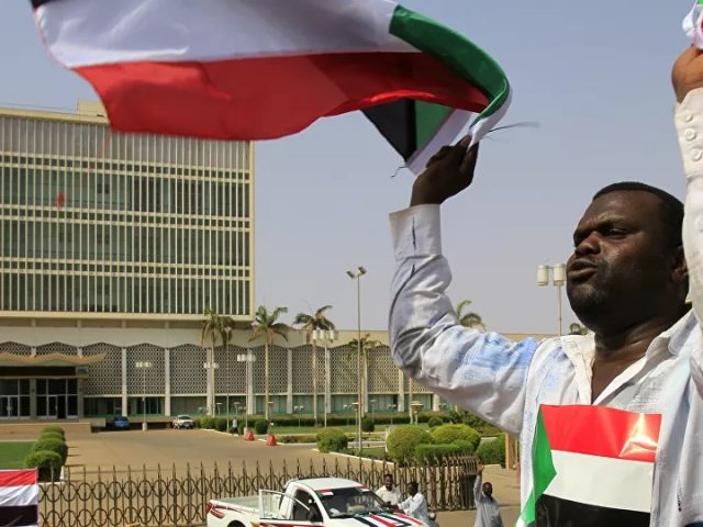 Sudan ‘Confused’ Over Peace With Israel, Wants to Test Ground Before Jumping in, Analyst Says