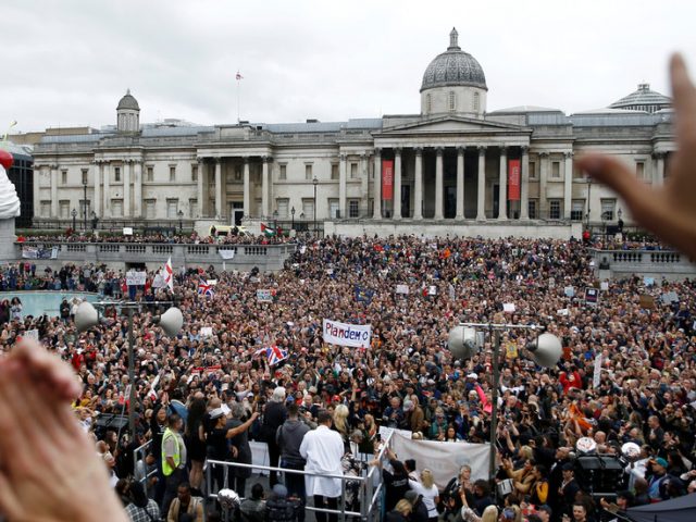 ‘Take off the mask!’ Thousands gather in London for ‘Unite for Freedom’ rally, demanding ‘back to normal now’ (VIDEOS)