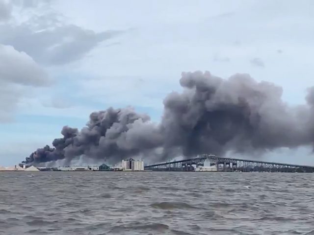 First Hurricane Laura, now a CHEMICAL FIRE: Louisiana towns told to stay indoors, turn off air conditioning (VIDEOS)