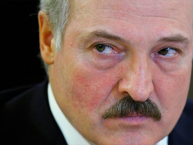 Lukashenko says videos of Russian troops in Belarus are ‘fake’ – Minsk more worried about NATO movement in Poland & Lithuania