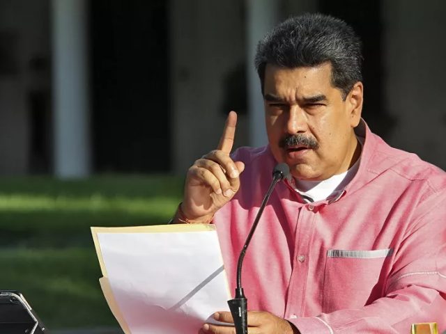 Eight Venezuelan Ministers Will Resign to Run in Parliamentary Elections, Maduro Says