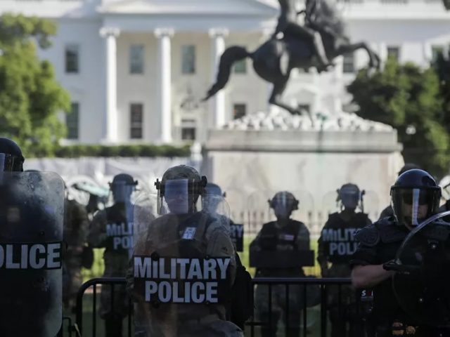 US Police Sought ‘Heat Ray’ to Use Against White House Protesters Prior to Trump Bible Photo-Op