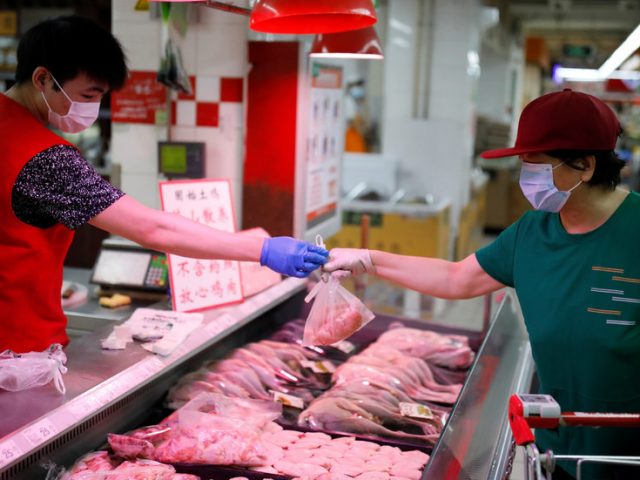 China opens its market to more Russian meat suppliers