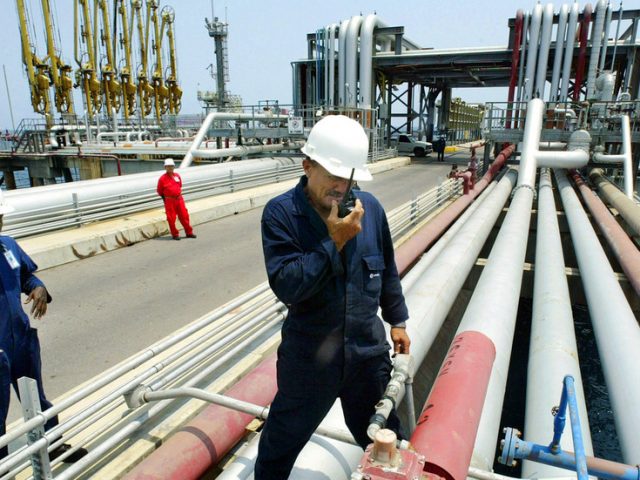 Venezuela says it captured ‘US spy’ targeting two oil refineries with ‘heavy, specialized’ weapons