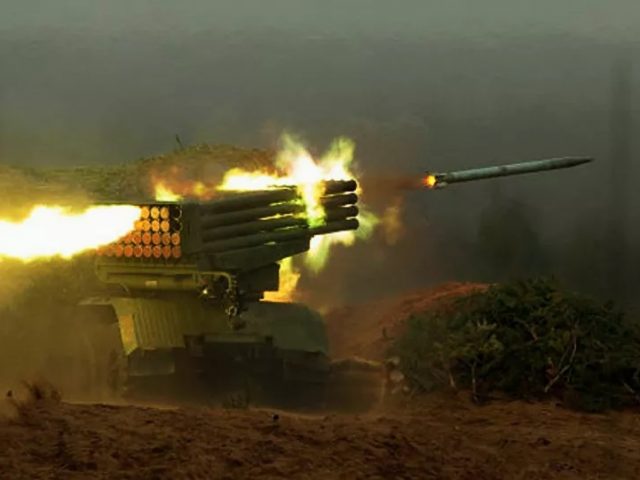 Bangladesh Deploys Artillery, Troops Along Myanmar Border Amid Simmering Tensions: Report