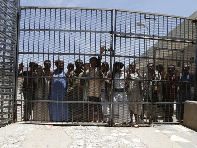 Saudi-backed Yemen government and Houthis agree to prisoner swap, UN hopes ceasefire to follow