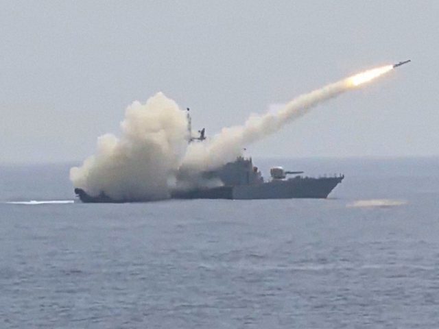 Indian Navy fires anti-ship missile with ‘deadly accuracy,’ sending a strong signal to China (VIDEO)