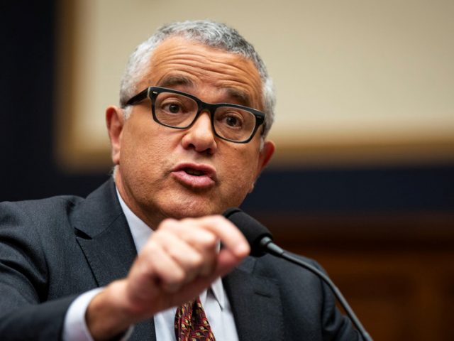 ‘I believed I was not visible’: CNN legal analyst Jeffrey Toobin suspended by New Yorker for allegedly showing penis on Zoom call