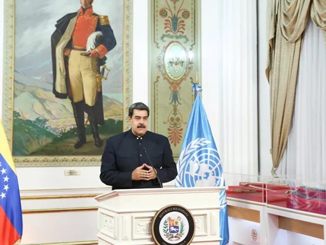 Venezuela Has Right to Buy Weapons From Any Country, Even US, Maduro Says