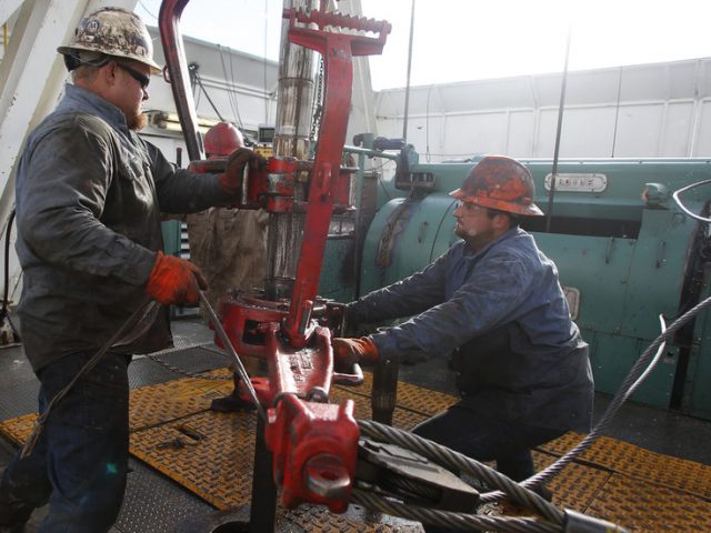 Many lost US oil jobs may never return