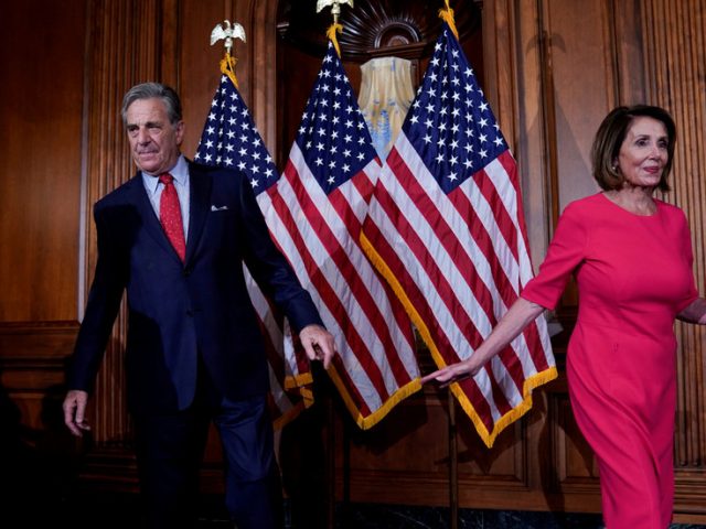 Pelosi & husband invest up to $1 million in CrowdStrike, tech firm that launched Russiagate – report