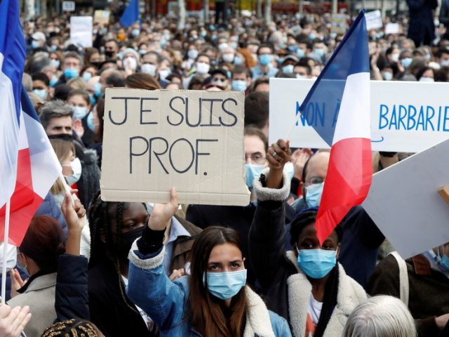 France mourns beheaded teacher as thousands take to Paris’ streets (VIDEO)