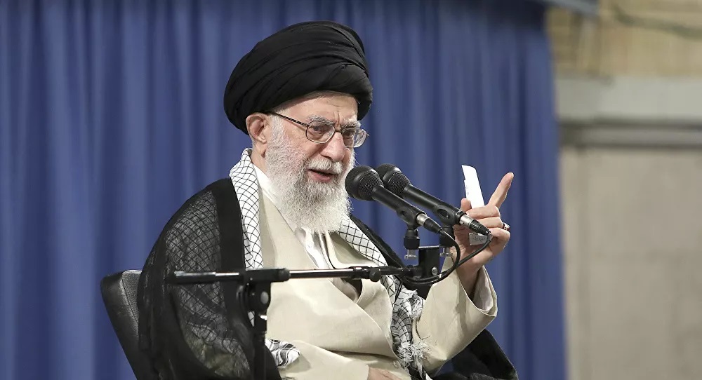 Ali Khamenei, 818