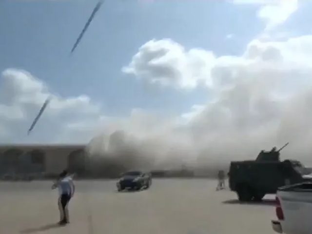 Footage From Deadly Yemen Airport Attack Allegedly Shows Missile Exploding on Tarmac