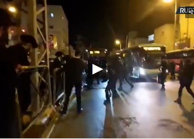 Mayhem in Jerusalem as ultra-Orthodox Jews clash with cops amid ongoing lockdown resistance (VIDEO)