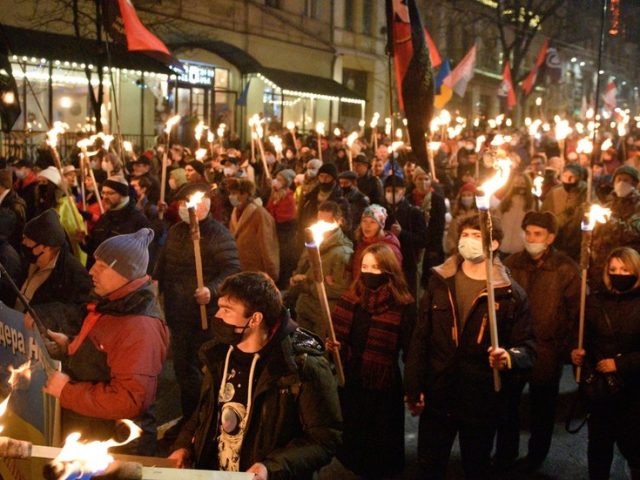 Ukrainian nationalists launch anti-Semitic attacks on Israeli envoy after he condemns march to honor Nazi collaborator Bandera