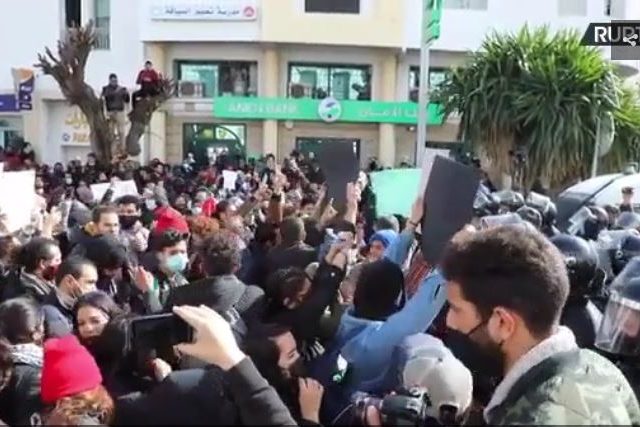 Protesters swarm streets of Tunisia over poverty, police brutality and a botched Covid-19 response (VIDEOS)
