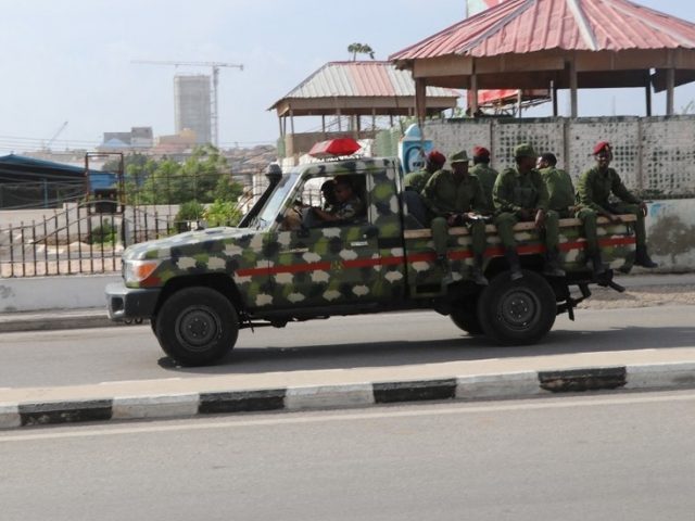 20 killed in Somali capital after suicide car bomb detonates outside restaurant