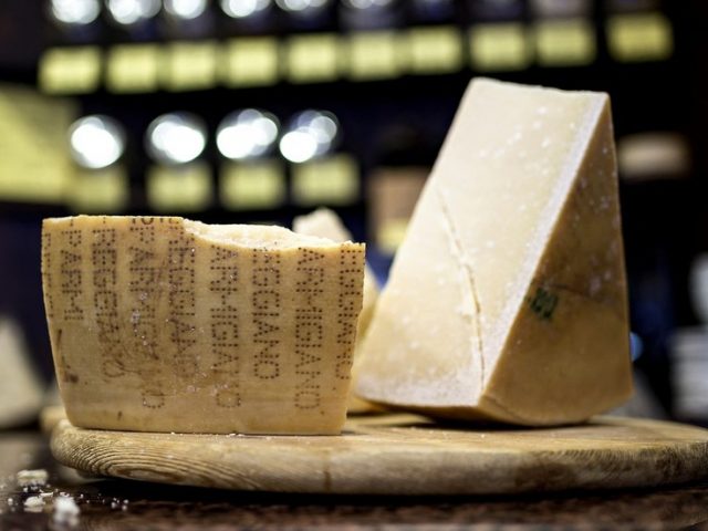 Wanna sell parmesan to Russia? First, you’ve gotta recognize Crimea, country’s chief cheesemaker tells Italian ambassador