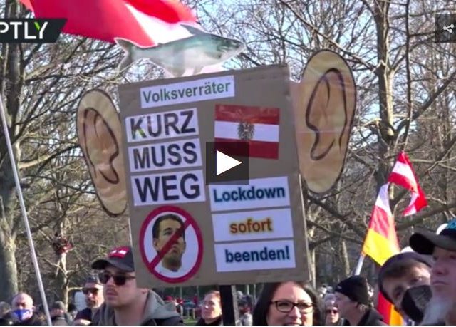 ‘Kurz must go’: Austrians lash out at govt as thousands of anti-lockdown demonstrators march through Vienna (VIDEO)