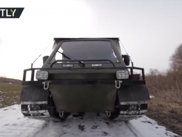 Russian Afghanistan War vet fulfills childhood dream by building all-terrain vehicle using parts from 12 different cars (VIDEO)