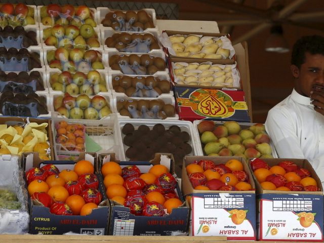 Saudi Arabia bans Lebanese fruit & vegetables over drug smuggling