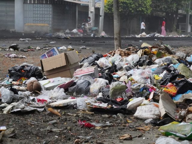 Activists fill Myanmar streets with rubbish in anti-coup ‘garbage strike’ (PHOTOS)
