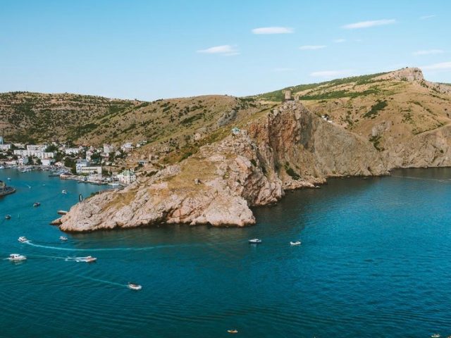Half a million Russian tourists flock to Crimea for extended May holidays as Covid-19 restrictions boost appeal of domestic travel
