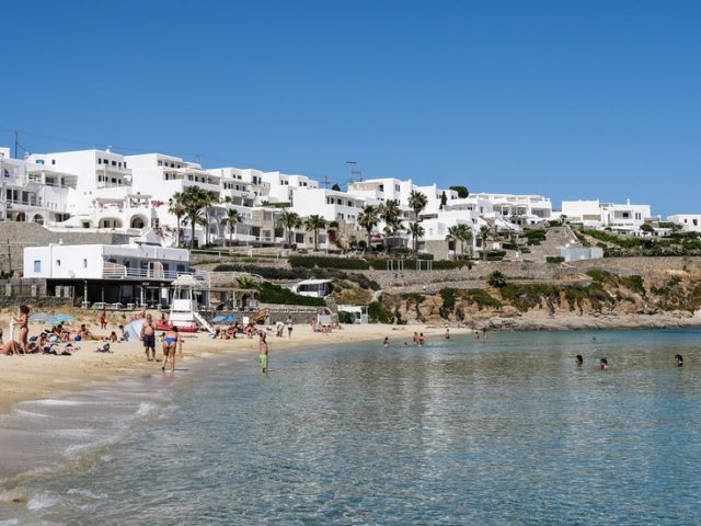 EU issues travel warning after Greece’s south Aegean islands report spike in Covid infections