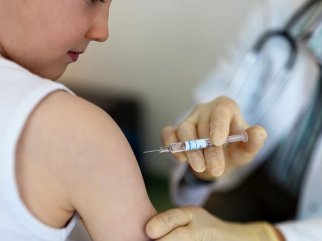 Countries cautioned on rush to vaccinate children