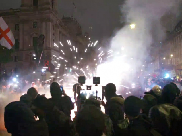 Million Mask March protesters clash with police in London (VIDEOS)