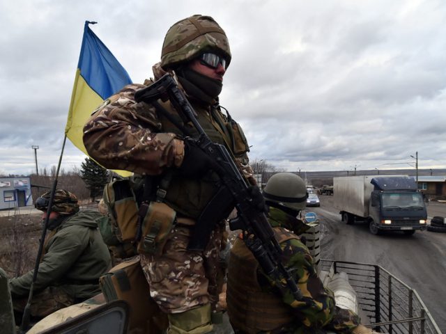 Ukraine must be ready to impose ‘martial law’ & prepare ‘bloodbath’ for Russia in event of invasion, former Kiev army chief says