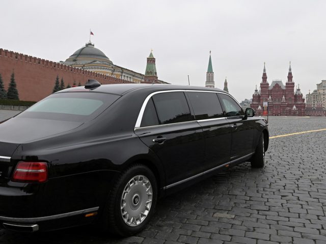 ‘Russian gold’: Putin’s iconic Aurus limousine examined in new RT documentary