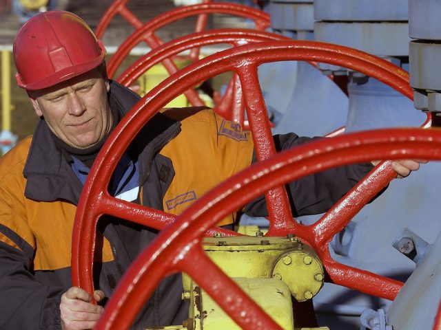 Gazprom halts gas transit to Germany via Yamal pipeline