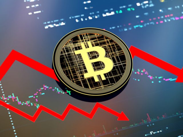 Bitcoin’s value drops by nearly $10,000 in an hour