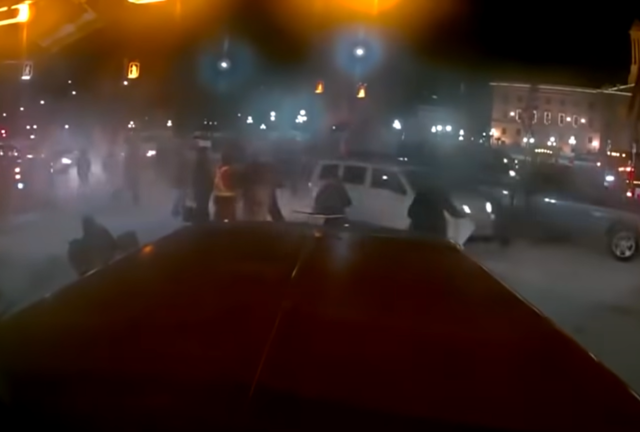 Man plows SUV into Freedom Convoy protesters